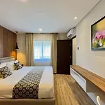 Plagoo Apartment Unit 7919